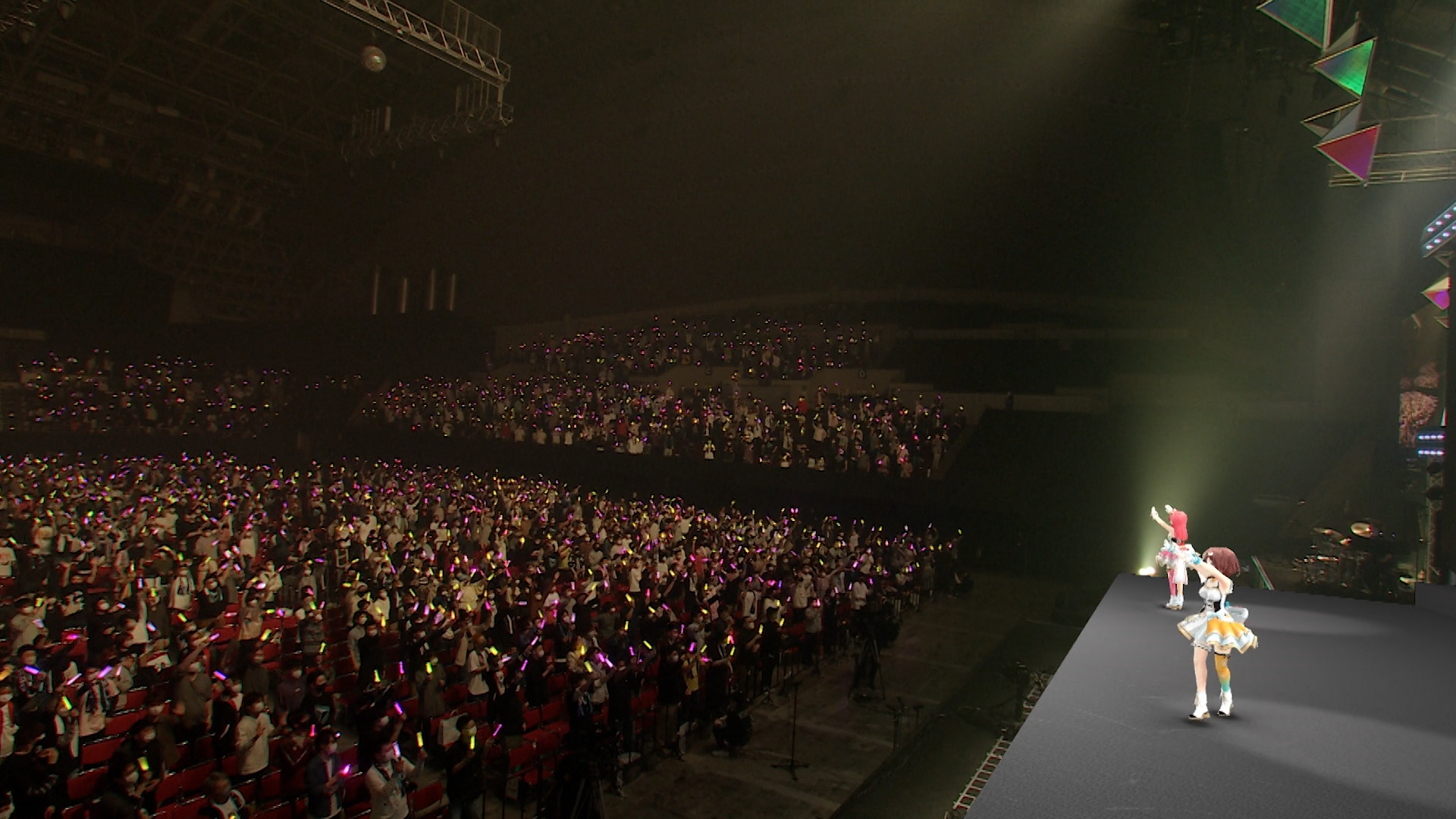 hololive 3rd fes. Link Your Wish: Sakura Miko and Inugami Korone wave to the crowd